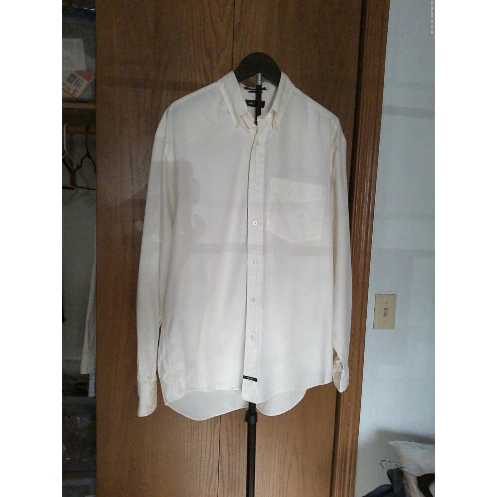 Nautica Men's Long-Sleeve Button-Up Dress Shirt M